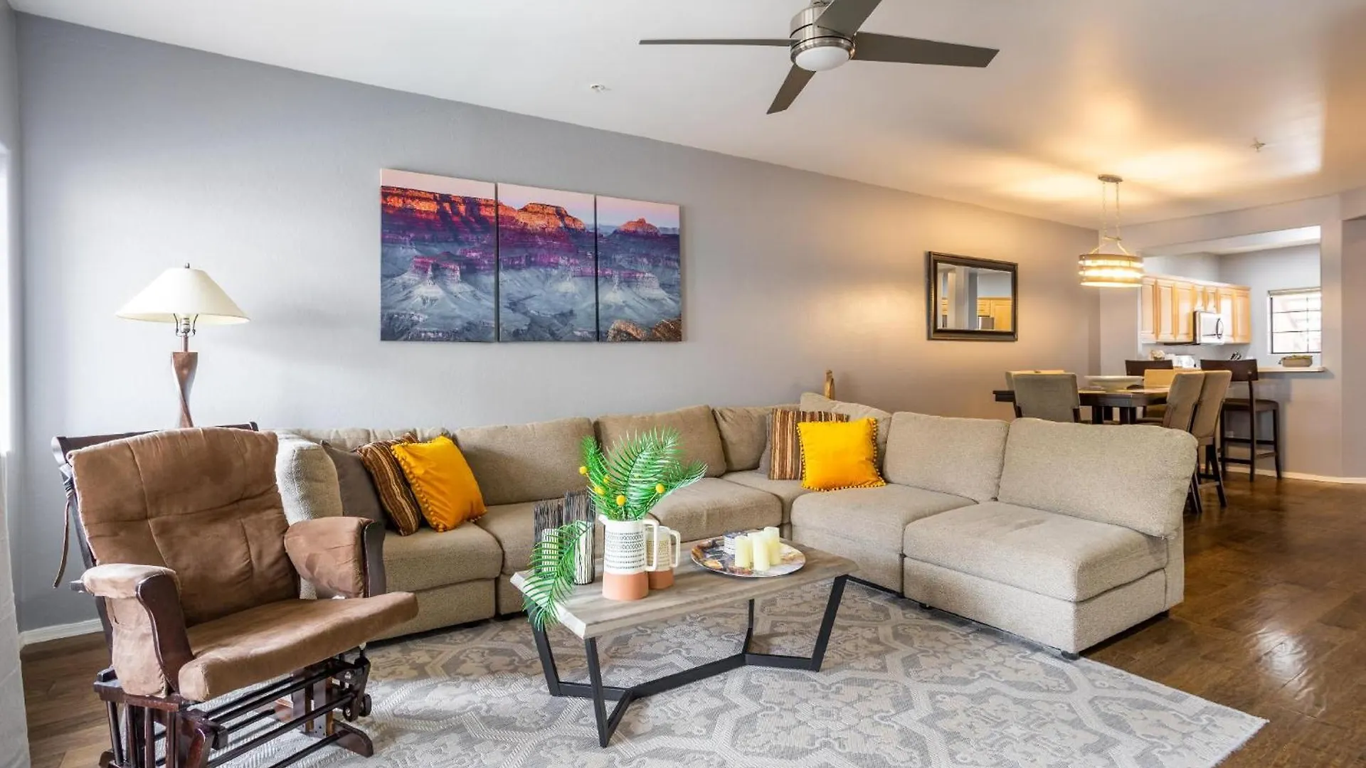 Saguaro Sunrise -Luxe Condo With Balcony & Pool Scottsdale