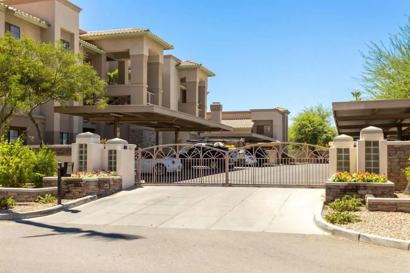 Saguaro Sunrise -Luxe Condo With Balcony & Pool Scottsdale 0*,