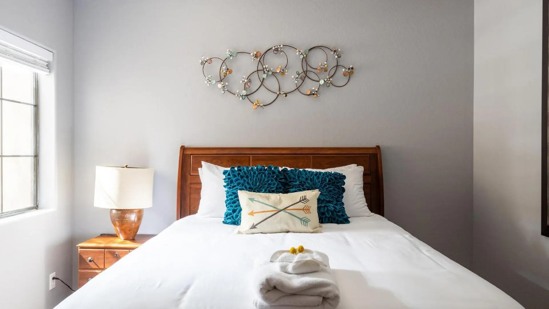 Saguaro Sunrise -Luxe Condo With Balcony & Pool Scottsdale